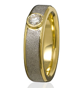Vega Meteorite with 18k Yellow Gold and Diamond
